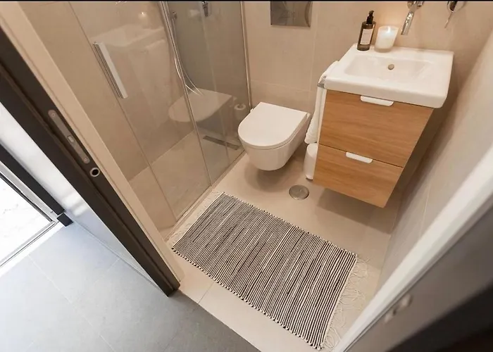 Bonanca Nwf 100 Meters From Nazaré